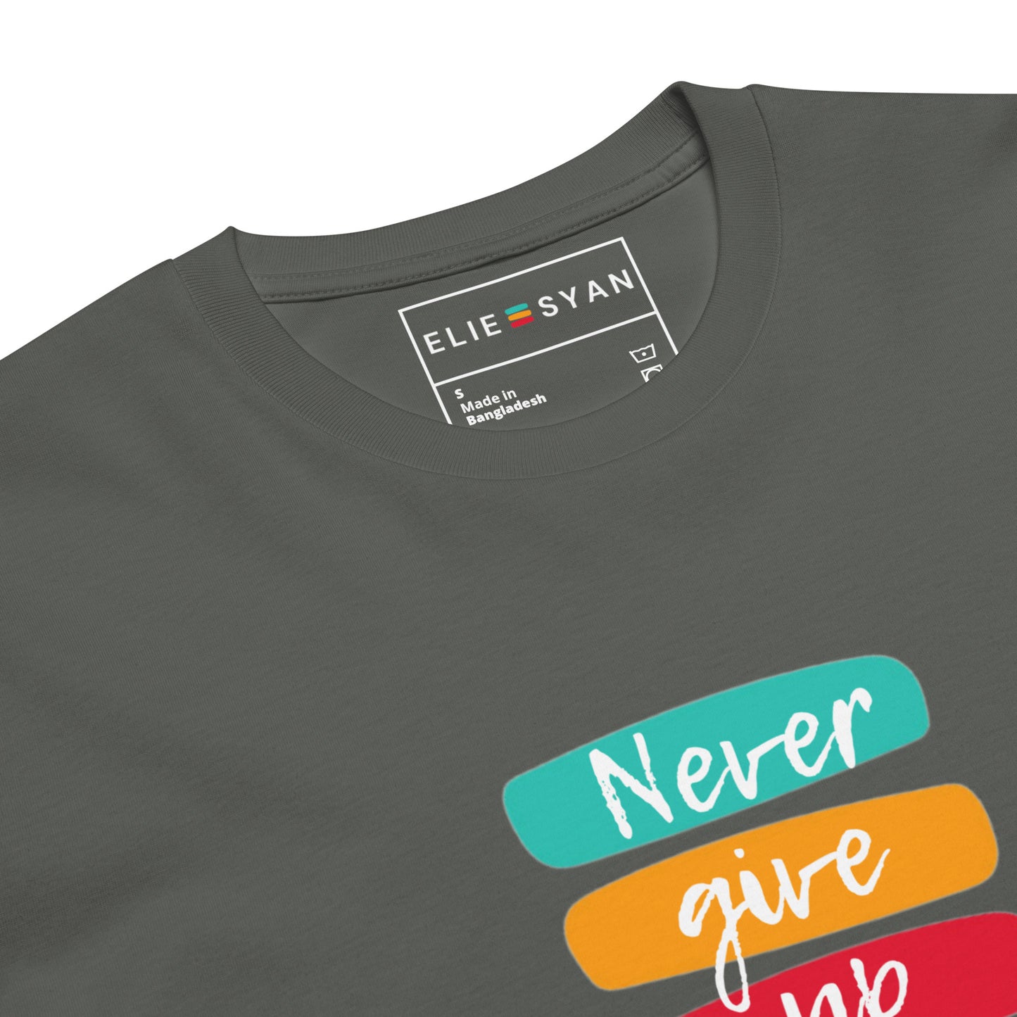 Relaxed T-Shirt Syan"3 Never Give Up